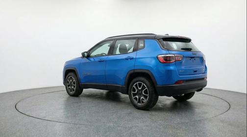 Hydro Blue Pearlcoat 2025 Jeep Compass Trailhawk