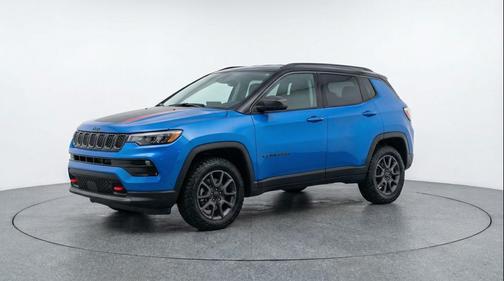 Hydro Blue Pearlcoat 2025 Jeep Compass Trailhawk