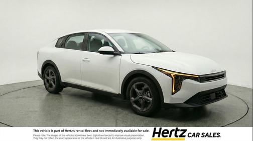 Snow White Pearl 2025 Kia K4 LXS