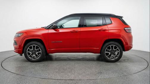 Red Hot Pearlcoat 2025 Jeep Compass Trailhawk