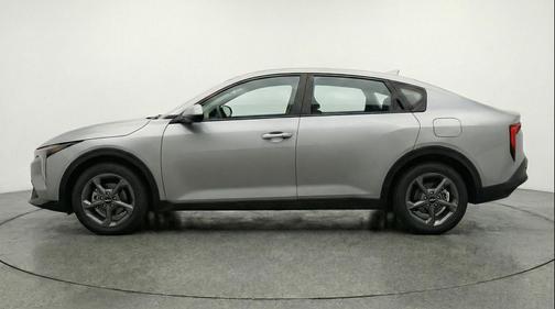 Steel Gray 2025 Kia K4 LXS