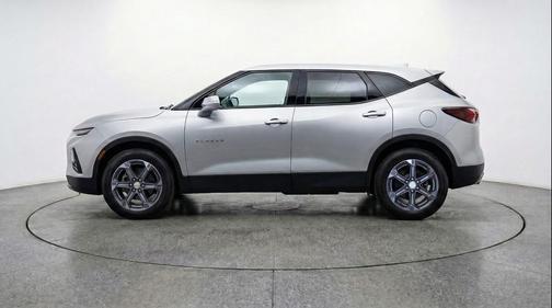 Sterling Gray Metallic 2025 Chevrolet Blazer 2LT