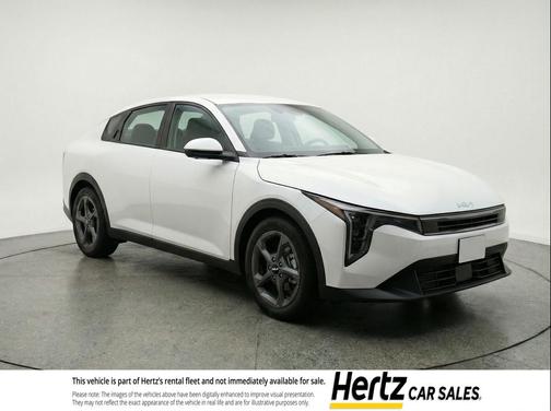 Snow White Pearl 2025 Kia K4 LXS