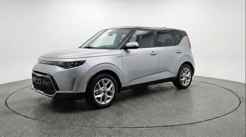 Steel Gray 2025 Kia Soul LX