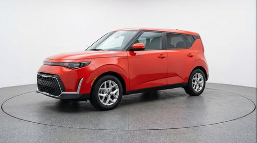 Inferno Red 2025 Kia Soul LX