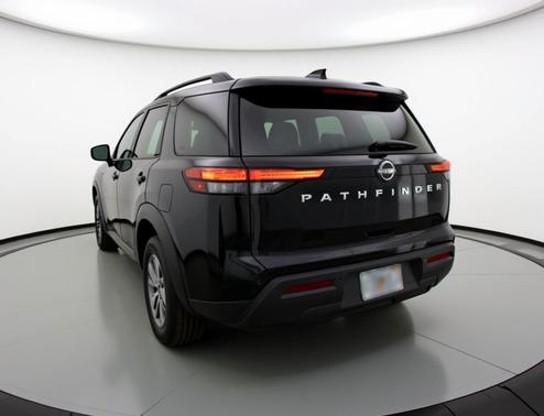 Super Black 2025 Nissan Pathfinder SV FWD