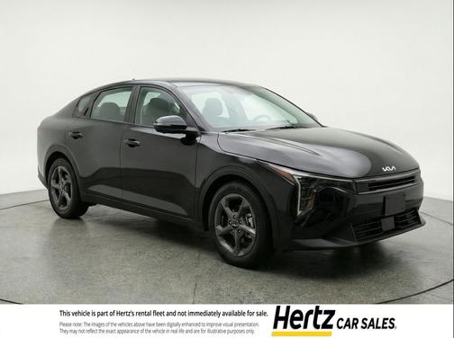 Aurora Black Pearl 2025 Kia K4 LXS