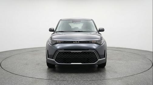 Gravity Gray 2025 Kia Soul LX