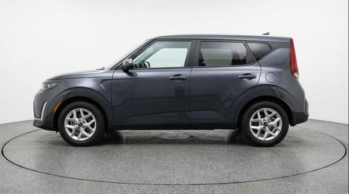 Gravity Gray 2025 Kia Soul LX