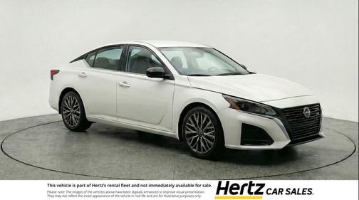 Glacier White 2025 Nissan Altima SV FWD