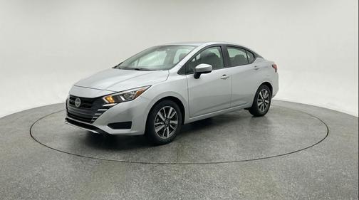 Brilliant Silver Metallic 2025 Nissan Versa 1.6 SV