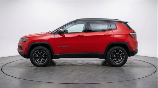 Red Hot Pearlcoat 2025 Jeep Compass Trailhawk