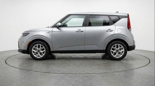 Steel Gray 2025 Kia Soul LX