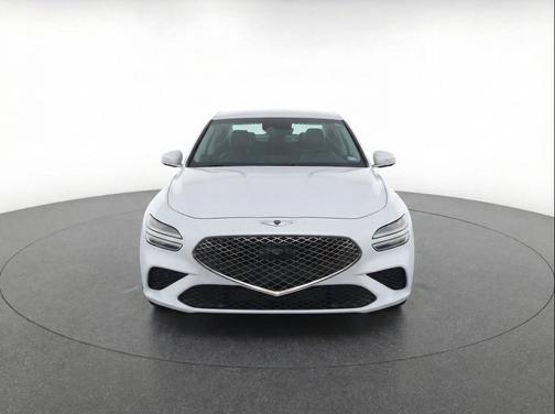 Vatna Gray 2025 Genesis G70 2.5T RWD