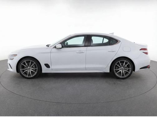 Vatna Gray 2025 Genesis G70 2.5T RWD