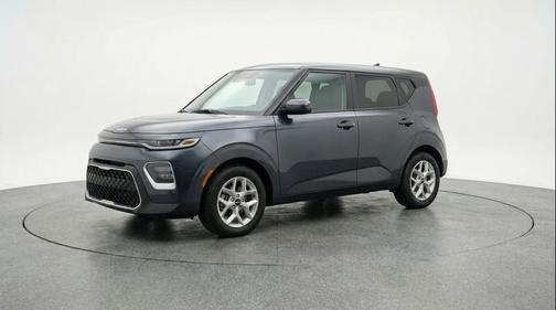Gravity Gray 2025 Kia Soul LX