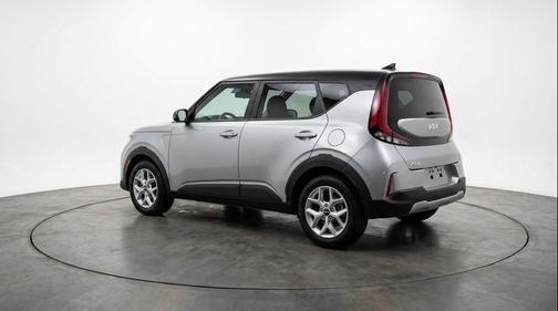 Steel Gray 2025 Kia Soul LX
