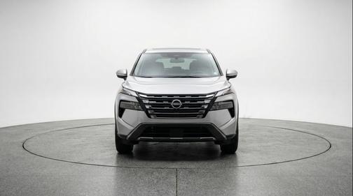 Brilliant Silver Metallic 2025 Nissan Rogue SV