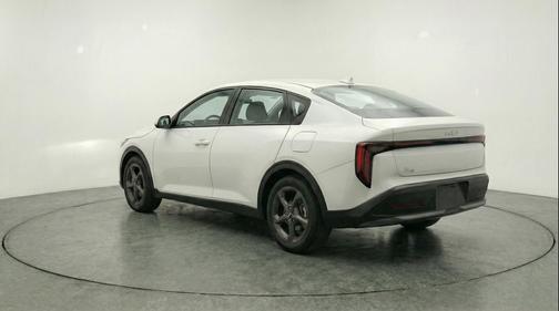 Snow White Pearl 2025 Kia K4 LXS