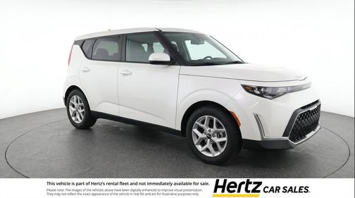 Snow White Pearl 2025 Kia Soul LX
