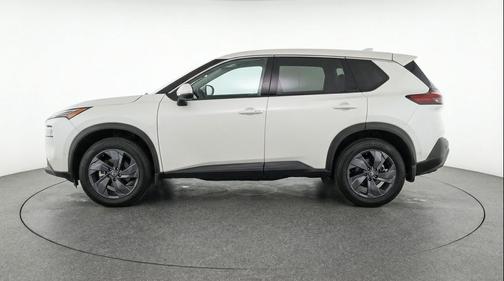 Everest White Pearl Tricoat 2025 Nissan Rogue SV