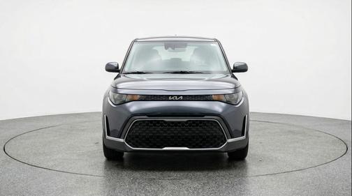 Gravity Gray 2025 Kia Soul LX