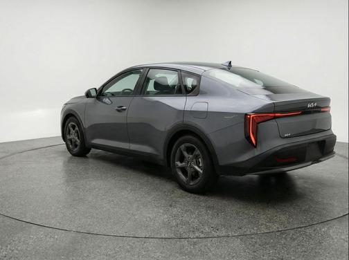 Interstellar Gray 2025 Kia K4 LXS