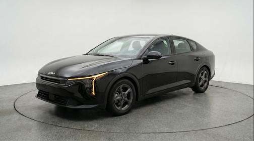 Interstellar Gray 2026 Kia K4 LXS