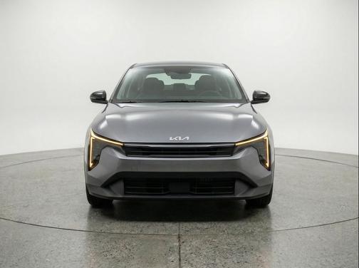 Interstellar Gray 2025 Kia K4 LXS