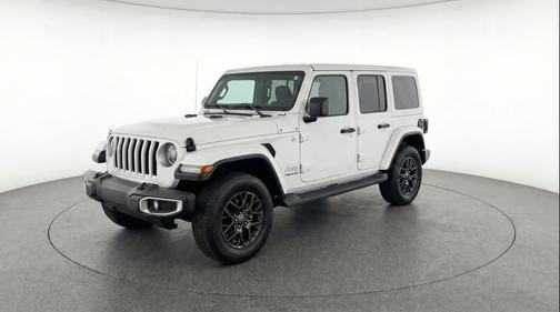 Bright White Clearcoat 2025 Jeep Wrangler 4-Door Sahara 4x4