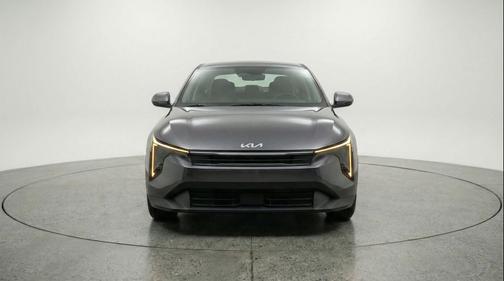 Interstellar Gray 2025 Kia K4 LXS