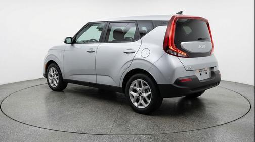 Steel Gray 2025 Kia Soul LX