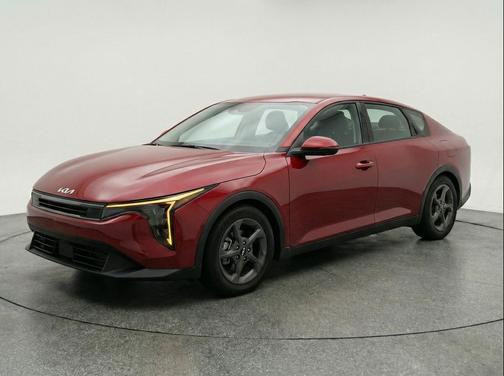 Currant Red 2025 Kia K4 LXS
