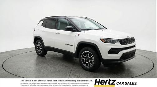 Bright White Clearcoat 2025 Jeep Compass Trailhawk
