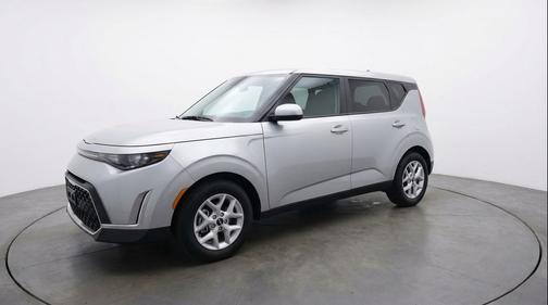 Steel Gray 2025 Kia Soul LX