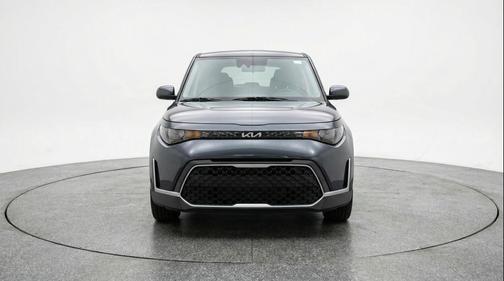 Gravity Gray 2025 Kia Soul LX