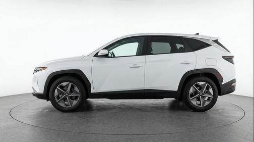 Serenity White 2026 Hyundai TUCSON SEL