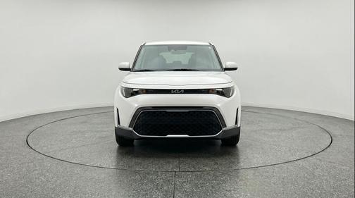Snow White Pearl 2025 Kia Soul LX