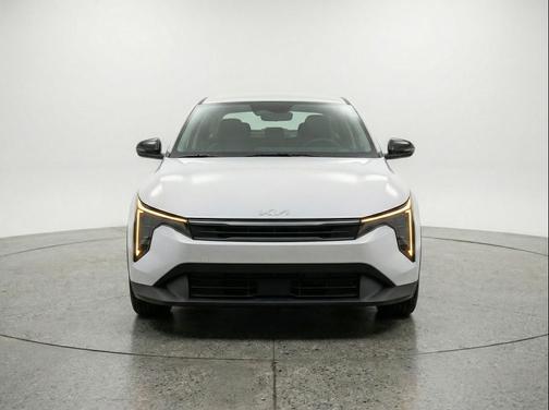 Snow White Pearl 2025 Kia K4 LXS