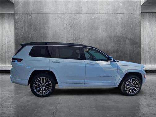 2025 Jeep Grand Cherokee L Summit Reserve