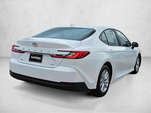 Ice Cap 2025 Toyota Camry LE