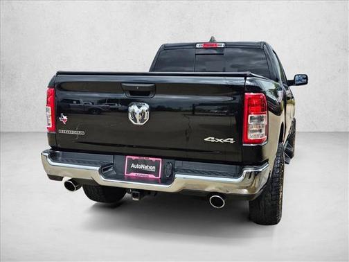 Diamond Black Crystal Pearlcoat 2023 RAM 1500 Big Horn/Lone Star