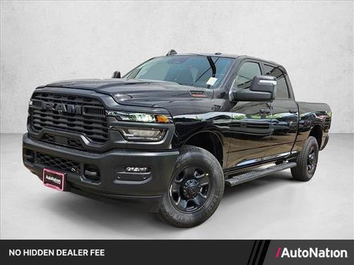 Diamond Black Crystal Pearlcoat 2026 RAM 2500 Tradesman Crew Cab 4x2 6'4' Box