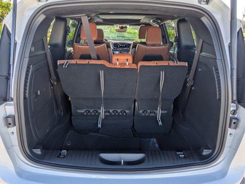 2025 Chrysler Pacifica L