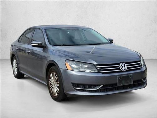 2015 Volkswagen Passat 1.8T Auto S