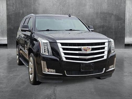 2018 Cadillac Escalade Luxury