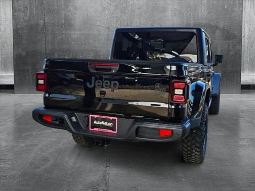 2025 Jeep Gladiator Willys