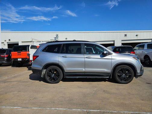 2022 Honda Pilot 2WD Special Edition