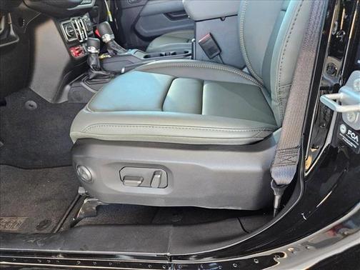 2026 Jeep Gladiator Mojave X 4x4