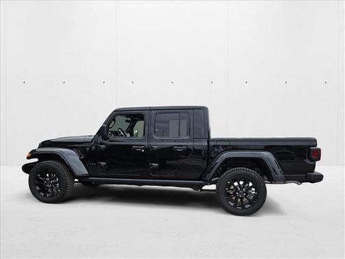 2025 Jeep Gladiator Nighthawk